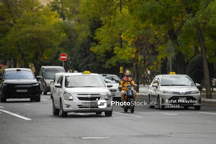 Такси прибывает не по адресу: почему GPS в Баку даёт сбои