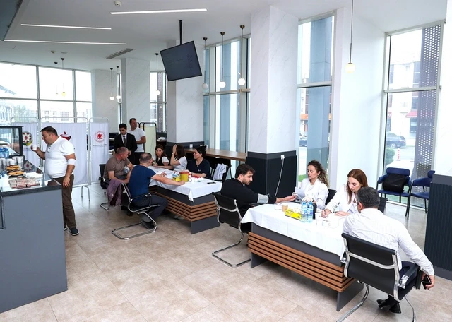 Media.az - Новости Азербайджана - В Азербайджане прошла акция по сдаче крови, приуроченная ко Дню памяти