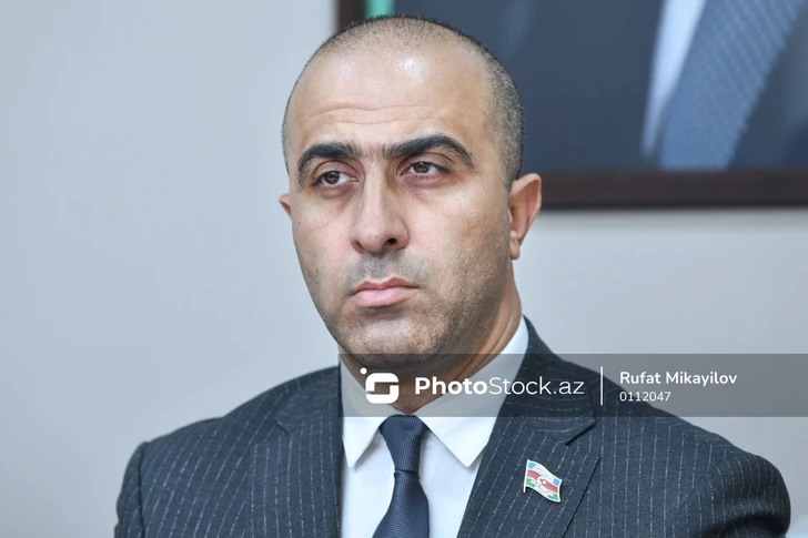 Депутат Бахруз Магеррамов обрушился с критикой на защитников Али Керимли