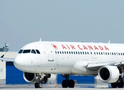 Крылья сложены: крупнейшая забастовка парализовала работу Air Canada