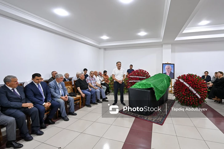Media.az - Новости Азербайджана - Народный артист Тофиг Бакиханов похоронен на II Аллее почетного захоронения