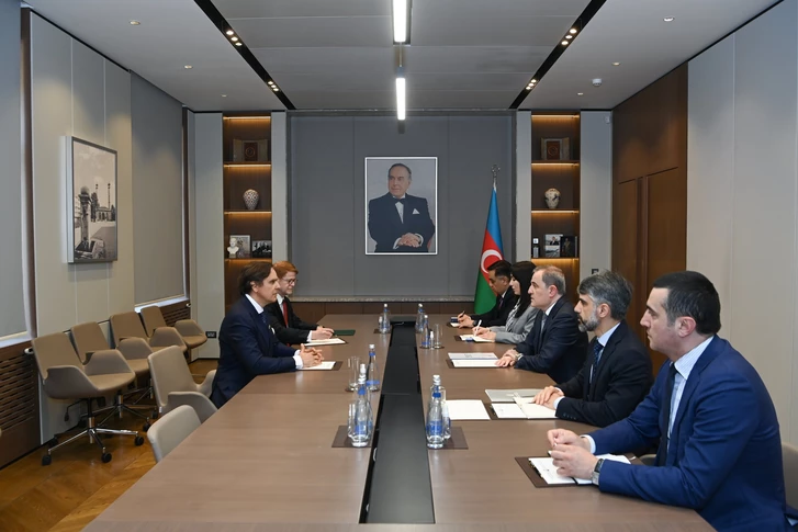 Media.az - Новости Азербайджана - Посол Бразилии вручил копии верительных грамот Джейхуну Байрамову