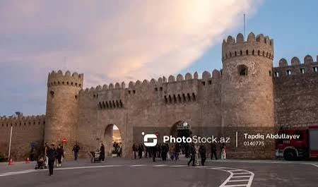 Ичеришехер станет пешеходным: на площади Гоша Гала запретят движение транспорта
