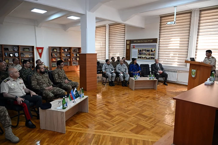 Media.az - Новости Азербайджана - Азербайджан и Пакистан обсудили перспективы сотрудничества в сфере военного образования