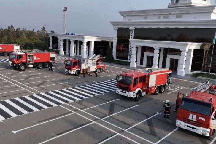 МЧС провело пожарные учения в Габалинском аэропорту