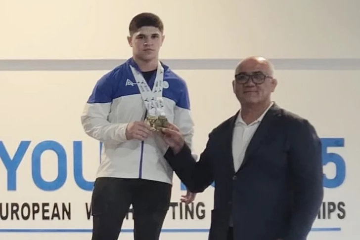 Азербайджанский тяжелоатлет Мусаб Мамедтагиев стал чемпионом Европы