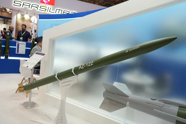 Азербайджанские молодые специалисты разработали ракету AZE-122