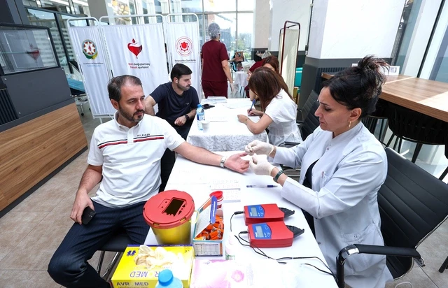 Media.az - Новости Азербайджана - В Азербайджане прошла акция по сдаче крови, приуроченная ко Дню памяти