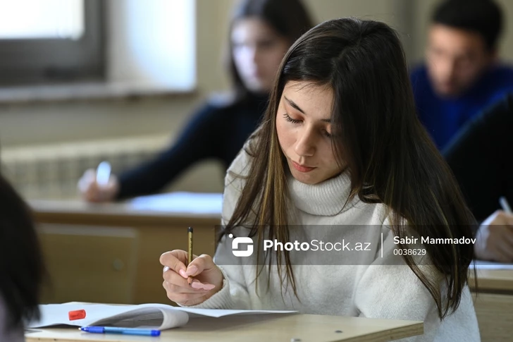 Новые форматы экзаменов по иностранному языку в Азербайджане: от тестов к живому общению