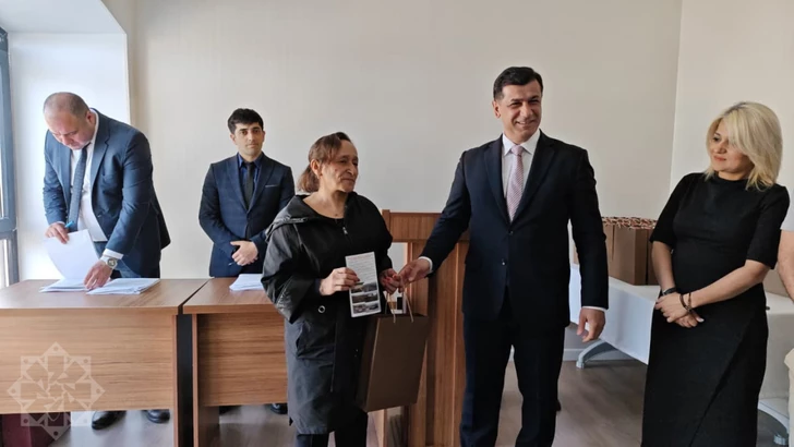 Media.az - Новости Азербайджана - В Кяльбаджар выехала очередная группа бывших вынужденных переселенцев