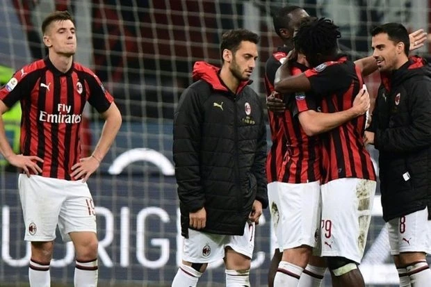 Серия А: «Милан» упустил победу над «Дженоа» в матче с шестью голами