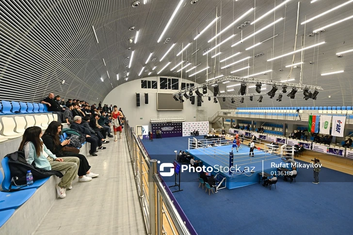 Сборная Азербайджана по боксу начала юниорский чемпионат Европы с трех побед