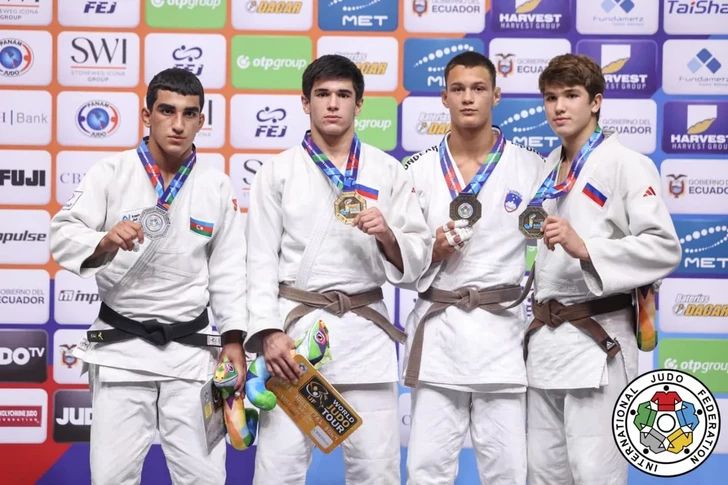 Юные дзюдоисты Азербайджана завоевали золото и серебро на чемпионате мира