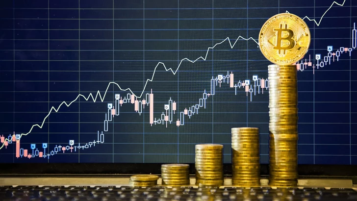 Стоимость биткойна на Binance ускорилась и поднялась выше 71,2 тысячи долларов