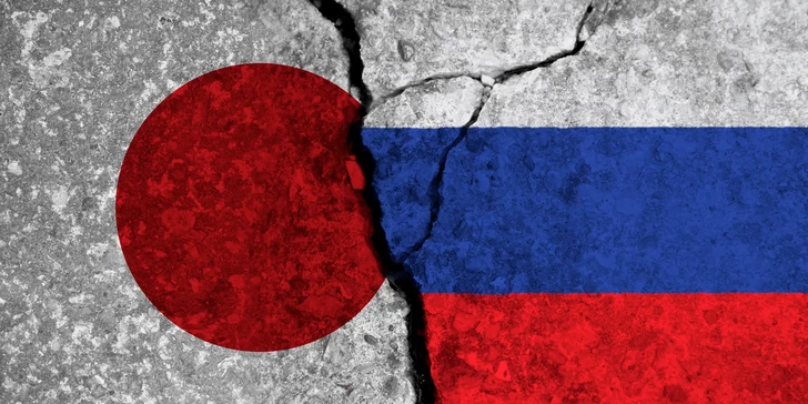 Япония выразила протест России из-за визита Путина на Курильские острова