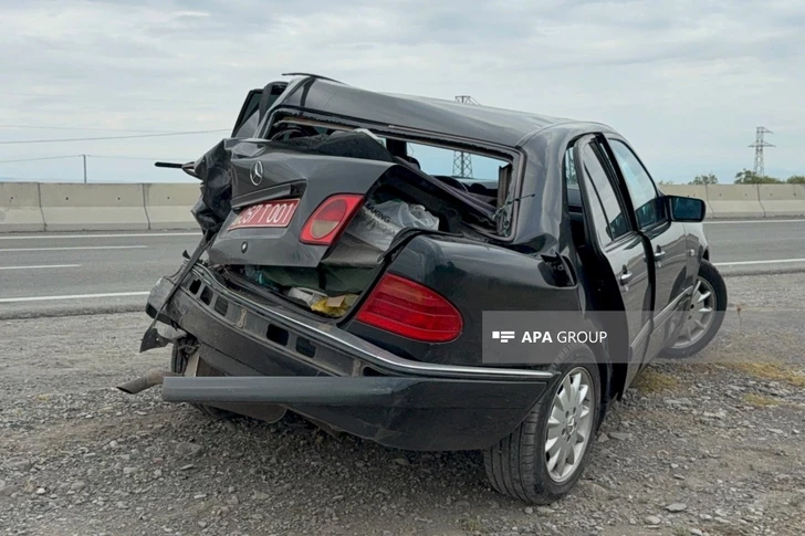 Media.az - Новости Азербайджана - В Уджаре столкнулись Mercedes и Hyundai: пострадали шесть человек