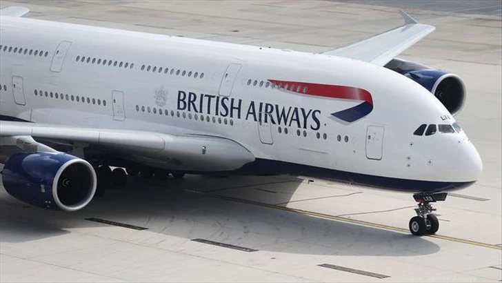 Благодарность с последствиями: экипаж British Airways госпитализировали из-за конфет с наркотиком