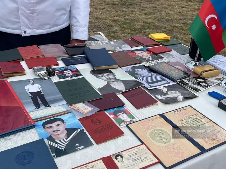 Media.az - Новости Азербайджана - Семьи пропавших без вести в I Карабахской войне азербайджанцев провели акцию перед Европарламентом