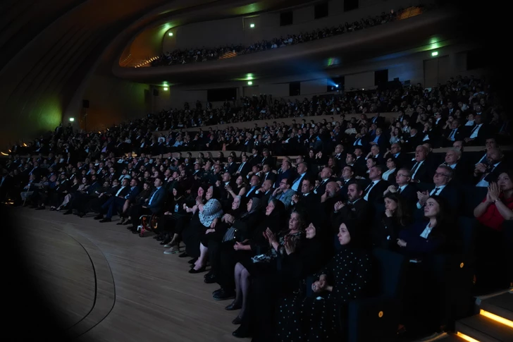 Media.az - Новости Азербайджана - В Центре Гейдара Алиева состоялась презентация художественного фильма «44»