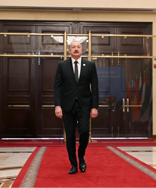 Media.az - Новости Азербайджана - Ильхам Алиев прибыл в Душанбе на заседание Совета глав СНГ