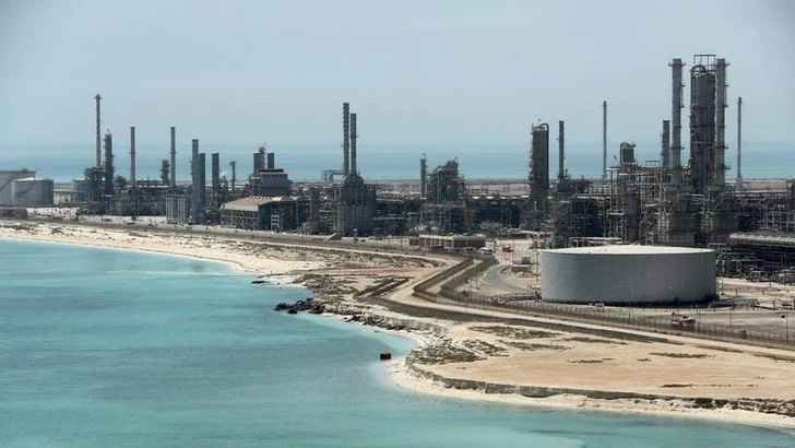 Saudi Aramco ищет пути в обход Ормузского пролива