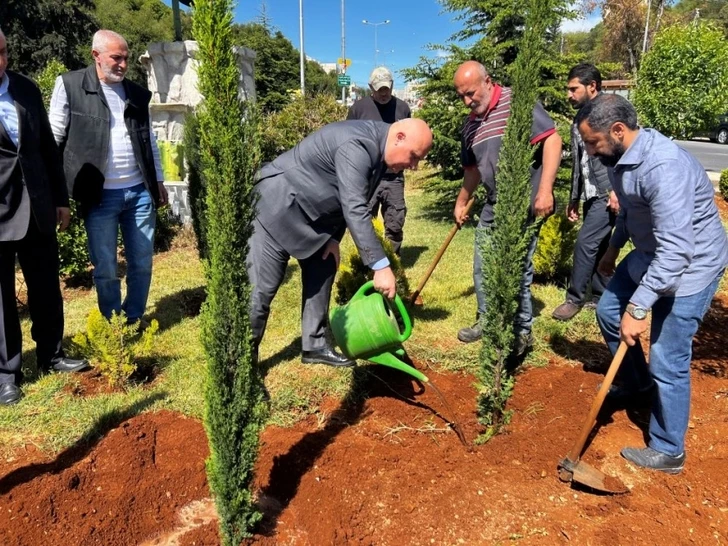 В Иордании по случаю 101-й годовщины со дня рождения Гейдара Алиева посажены деревья