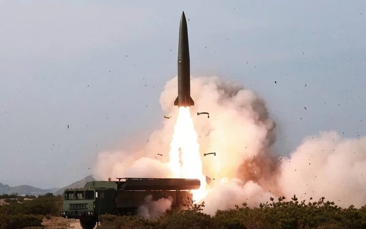 КНДР произвела пуск неопознанного снаряда в направлении Восточного моря