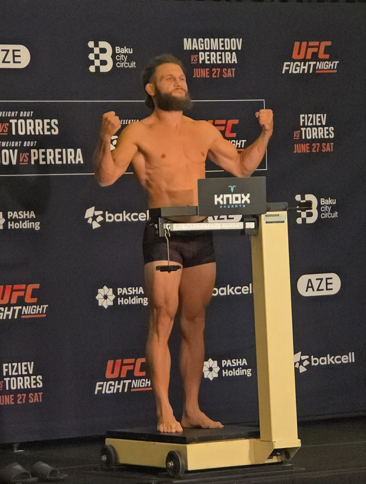 Media.az - Новости Азербайджана - Перед UFC Fight Night Baku состоялась официальная церемония взвешивания