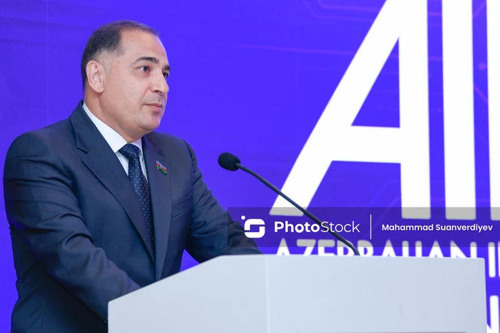 Media.az - Новости Азербайджана - В Баку начал работу XI Азербайджанский международный страховой форум
