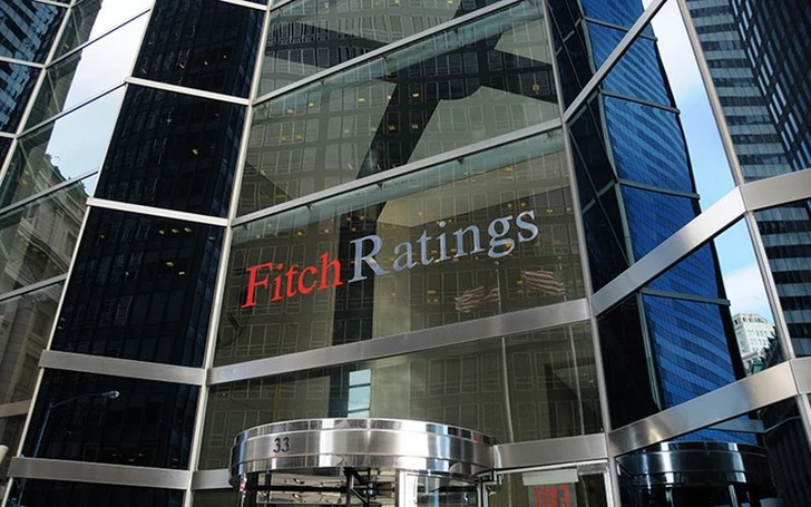 Fitch повысило оценку операционной среды банковского сектора Азербайджана