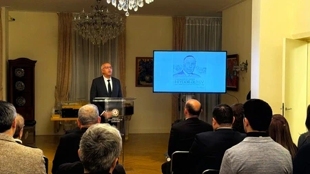 Media.az - Новости Азербайджана - Мероприятие ко Дню памяти Гейдара Алиева прошло в Нидерландах