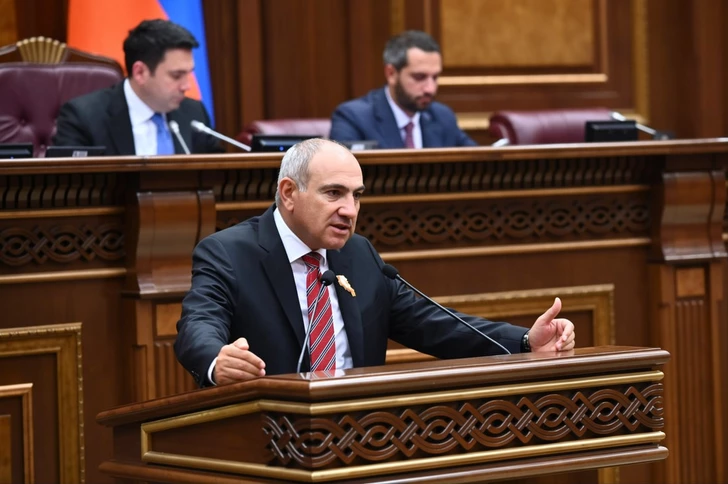 Пашинян призвал противостоять парламентским силам, выступающим против мира с Азербайджаном