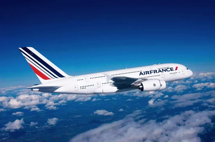 Пассажиры не хотят летать в Париж: Air France раскрыла сумму потерь из-за Олимпиады