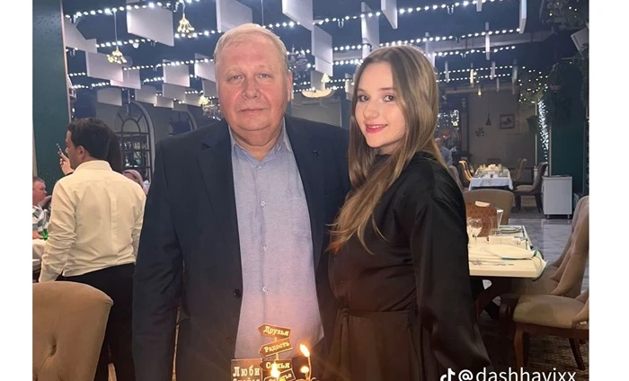 Папа, ты мой герой - трогательная публикация дочери капитана самолета AZAL Игоря Кшнякина
