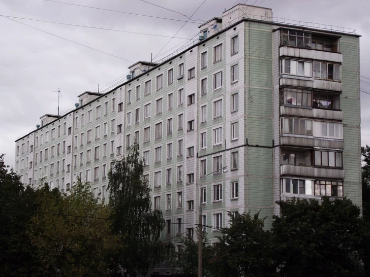 Скандал в Сумгайыте: женщина требует 20 тысяч манатов, чтобы покинуть чужую квартиру