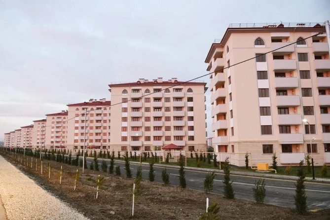 Минтруда Азербайджана продолжает онлайн-продажу квартир в Баку и регионах