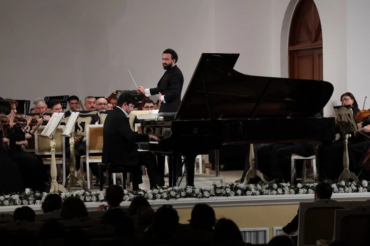Магия музыки: Baku Arts Festival стартовал с выступления мировой звезды фортепиано