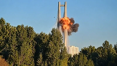 Media.az - Новости Азербайджана - В Киеве поврежден Северный мост в результате удара БПЛА