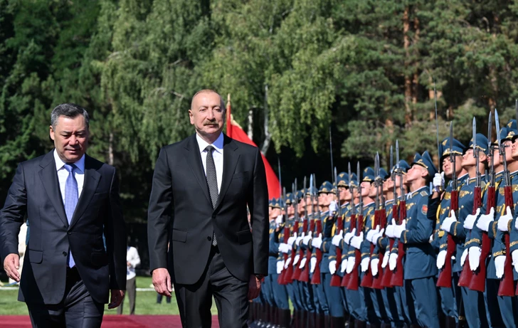Media.az - Новости Азербайджана - Состоялась церемония официальной встречи Президента Ильхама Алиева в городе Чолпон-Ата