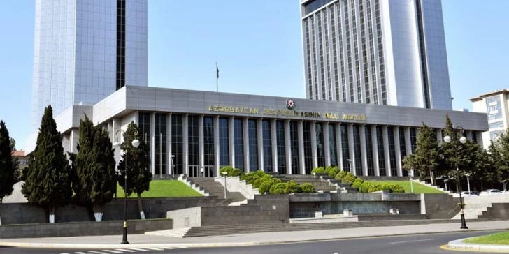 Азербайджан принимает делегацию Панафриканского парламента во главе с Фатихом Бутбигом