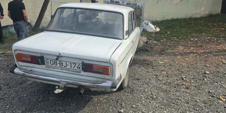 В Загатале автомобиль врезался в столб
