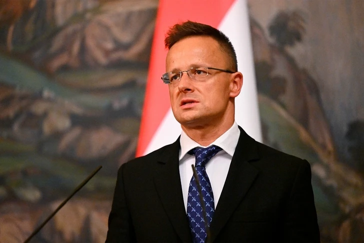 Сийярто: Венгрия не поддержит решения ЕС, препятствующие миру в Украине