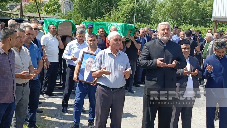 Media.az - Новости Азербайджана - В Агджабеди похоронены убитые в Екатеринбурге братья Сафаровы