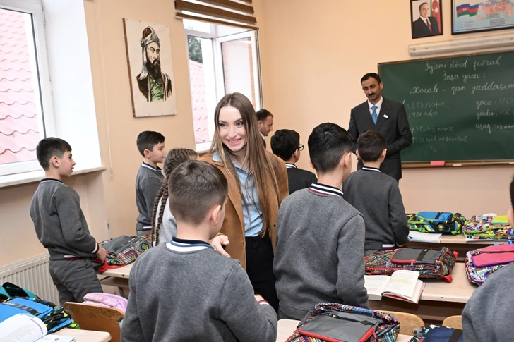 Media.az - Новости Азербайджана - Лейла Алиева и Алена Алиева побывали в школе-интернате и центре STEAM в Губе