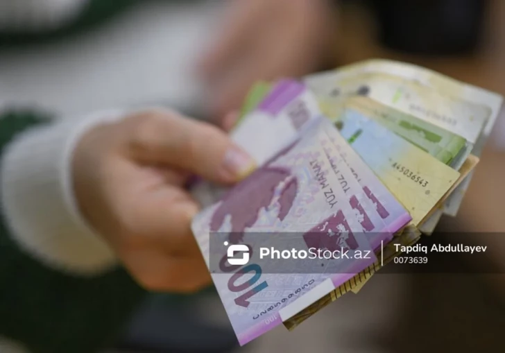 Азербайджанские банки могут направить на кредитование еще 4-6 млрд манатов