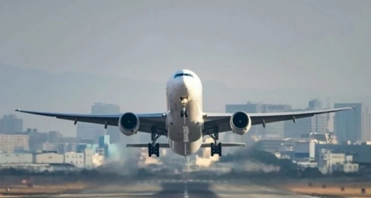 Названы минимальные цены на авиабилеты из Азербайджана прямыми и транзитными рейсами