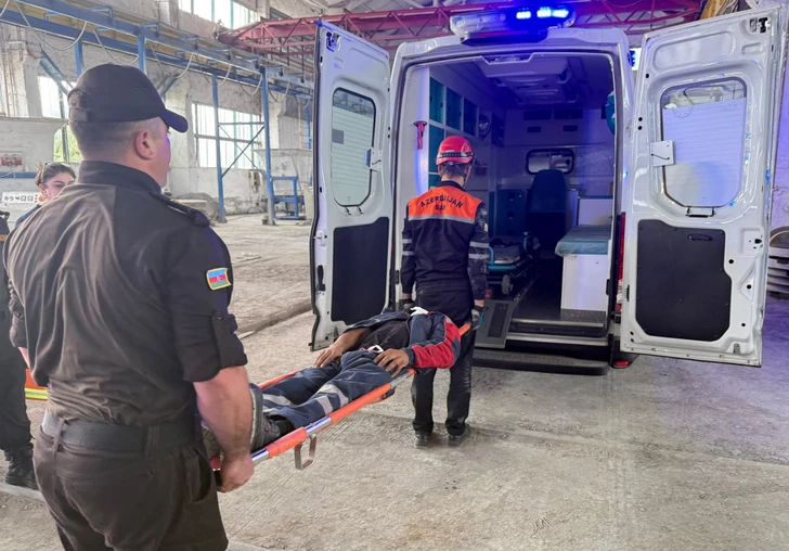 Media.az - Новости Азербайджана - МЧС провело учения по спасению граждан на предприятии в Евлахе