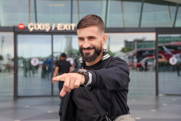 Media.az - Новости Азербайджана - Боец UFC Назим Садыхов вернулся в Баку и пообещал болельщикам незабываемое зрелище