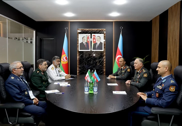 Иранская делегация прибыла на ADEX-2026: состоялась встреча военных руководителей