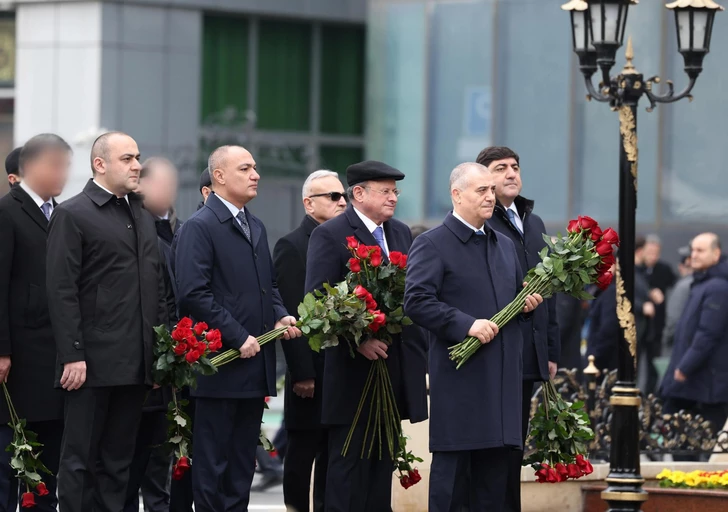 Media.az - Новости Азербайджана - Официальные лица государства и правительства чтят память жертв Ходжалинского геноцида